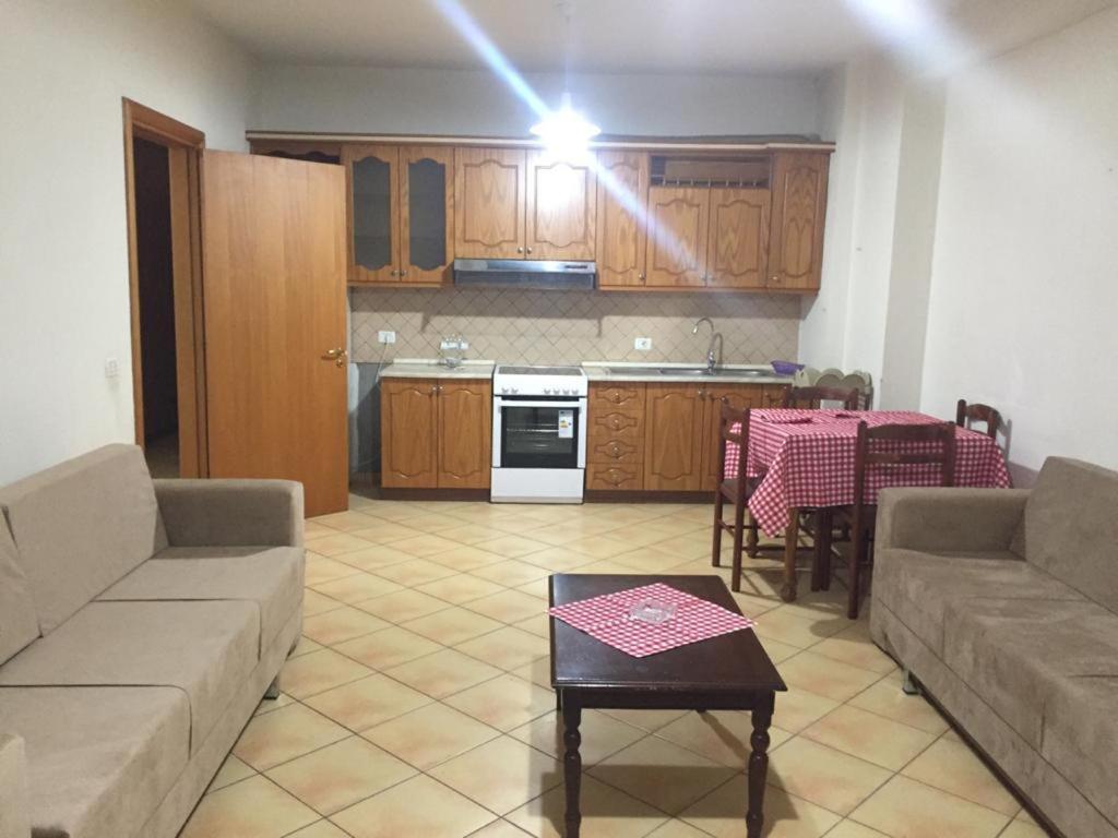 Seaside Apartment Vlorë 外观 照片