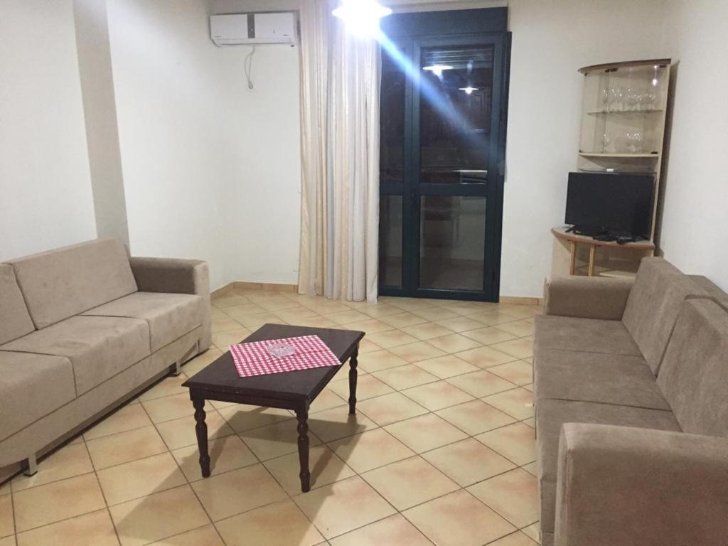 Seaside Apartment Vlorë 外观 照片